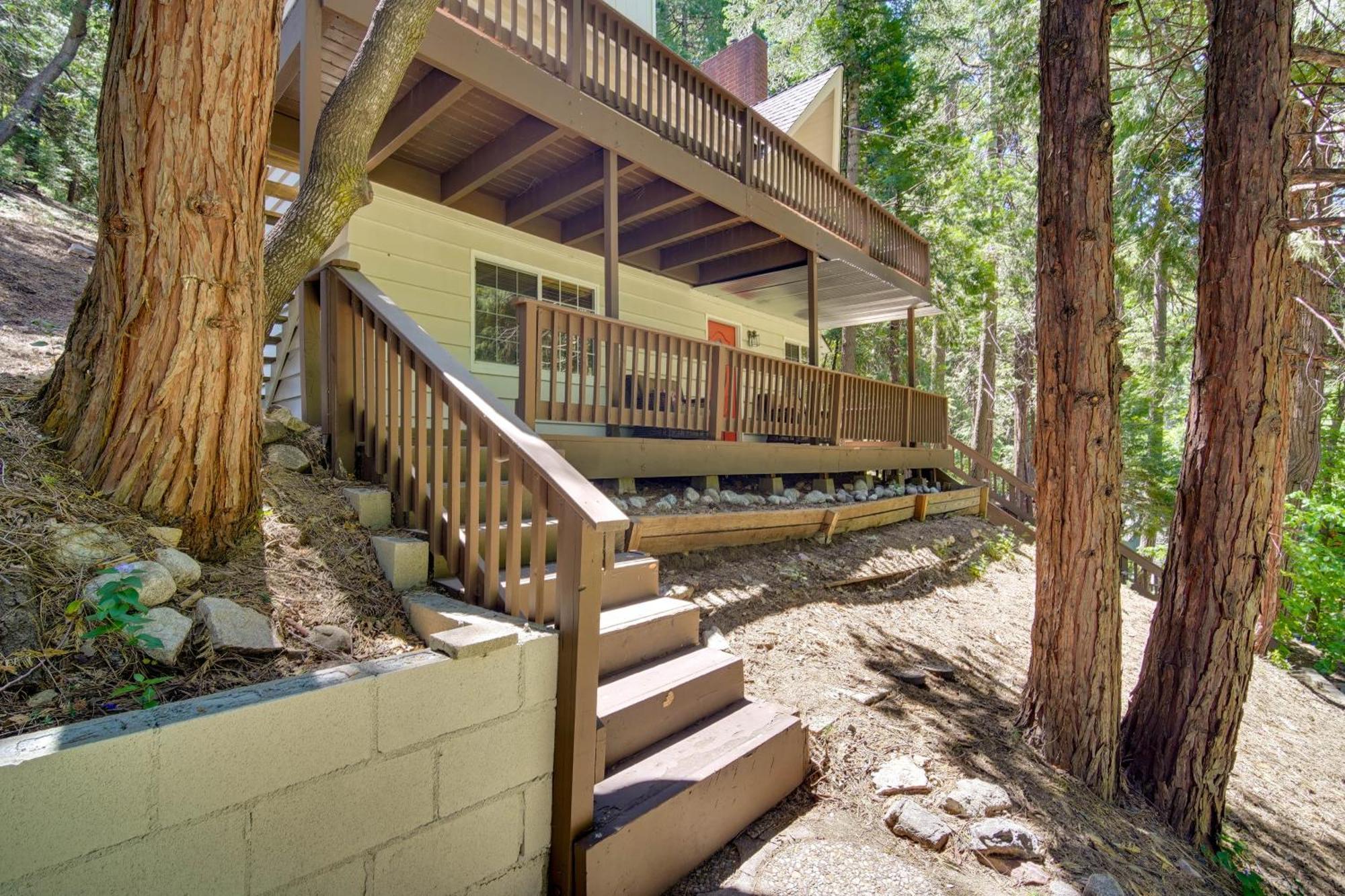 Lake Arrowhead Cabin With Decks Less Than 2 Mi To Village! Εξωτερικό φωτογραφία